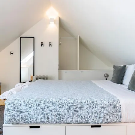 Aposentus - Stylish Downtown Loft Apartment Porto
